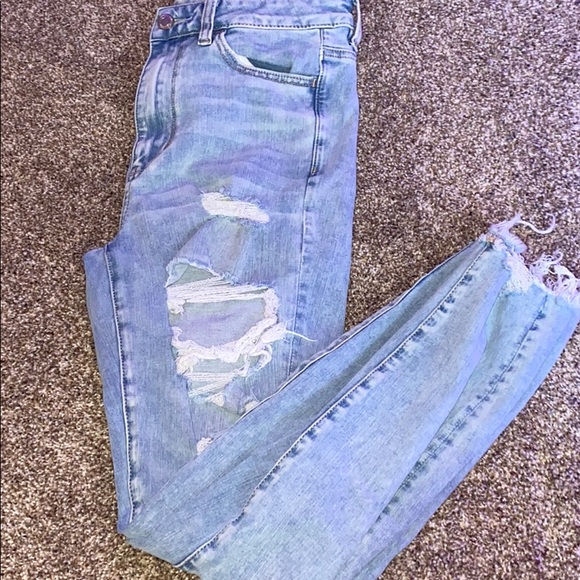 american eagle ripped jeans - Picture 3 of 4